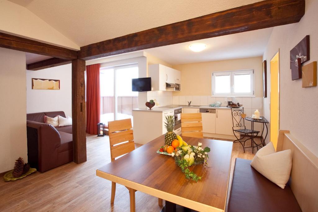 Appartements Fliana Mathon/Ишгъл Екстериор снимка