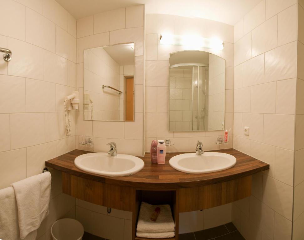 Appartements Fliana Mathon/Ишгъл Екстериор снимка