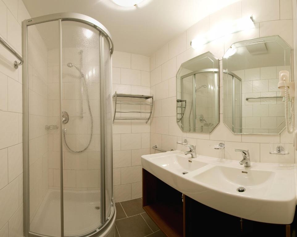 Appartements Fliana Mathon/Ишгъл Екстериор снимка