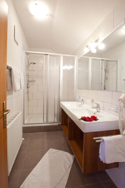 Appartements Fliana Mathon/Ишгъл Стая снимка